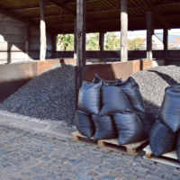 <div class="portfolio-info">
<h3>CHARBON BOULET ECOCALOR</h3>
Livraison à domicile ou enlèvement au chantier.
<h4>En stock</h4>
</div>